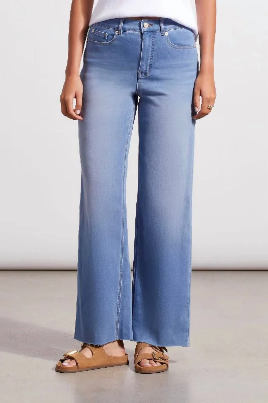 Modern Women's Outfit Brooke High Rise Wide Leg Jean In Sky Blue