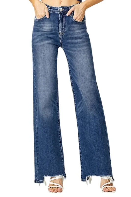 Stylish Women's Clothing Don't Frett Jeans In Dark Wash