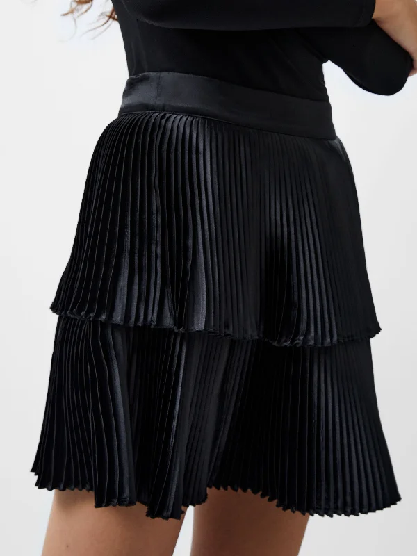 Women's Trendy Outfit Ilsa Pleated Mini Skirt