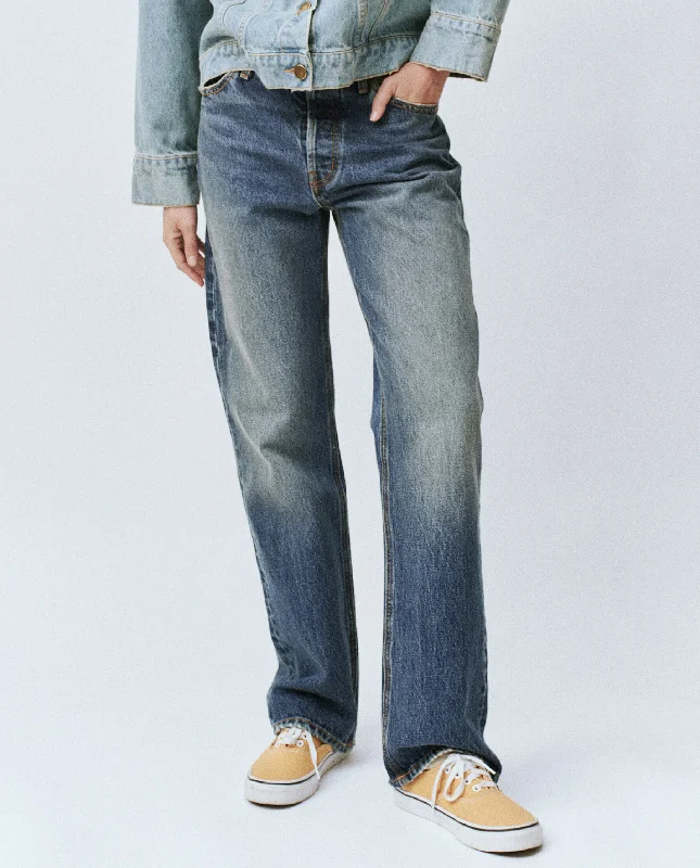 Sale On Clothing The Wayne Jean (30” inseam). -- Montana Wash