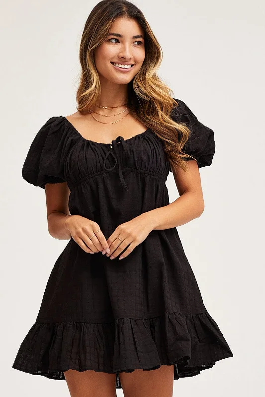 Fashionable Women's Casual Apparel Black Skater Dress Short Sleeve Mini