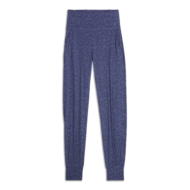 Women's Trendy Outfit lululemon Align™ Jogger - Resale